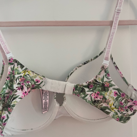 Victoria's Secret Green and Pink Floral Bra - Picture 4 of 6
